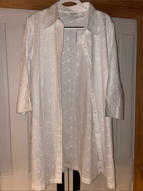 Tantrums White Floral Jacquard Longline Button-Down Shirt Jacket